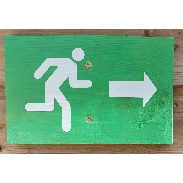 Chemin d'évacuation, signalétique bois-Signalétique bois-Panneaux Signalétiques