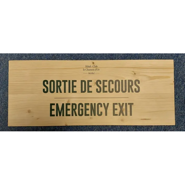 Panneau bois personnalisé bilingue-Signalétique bois-Panneaux Signalétiques