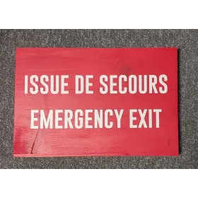 Panneau bois personnalisé bilingue-Signalétique bois-Panneaux Signalétiques