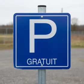Panneau parking gratuit : Signalétique extérieure & Stationnement libre