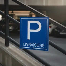 Parking Livraisons Zone Réservée | Panneau Signalétique Accès