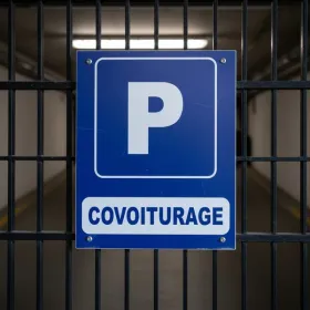 Panneau Parking Covoiturage – Zone Réservée Véhicules