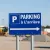 Panneau parking à l'arrière à droite – Panneau parking