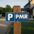 Panneau signalétique Parking PMR avec pictogramme handicapé