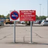 Panneau parking client, réservé à la clientèle