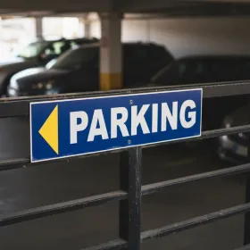 Panneau Parking Flèche Gauche | Signalisation Directionnelle