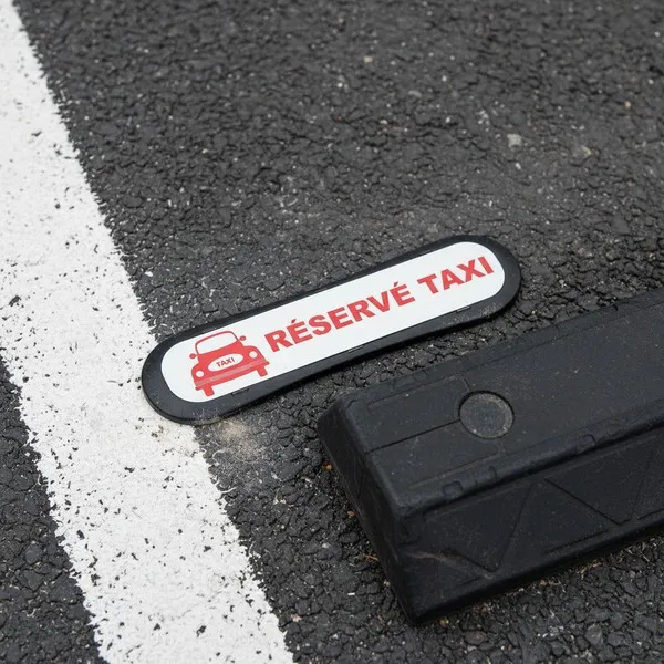 Plaque identification parking réservé taxi – Panneau signalétique