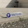 Plaque parking visiteurs extérieure 500x110mm – 5mm, disponible