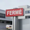 Panneau fermé en alu – Signalétique magasin