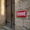 Panneau fermé en alu – Signalétique magasin
