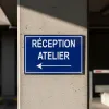 Panneau signalétique réception atelier flèche gauche direction