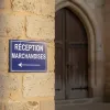 Panneau signalétique Réception marchandises flèche gauche