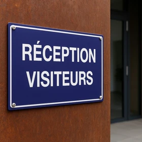 Panneau signalétique Accueil visiteurs pour entrée d’entreprise