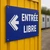 Panneau Entrée libre à gauche – Signalétique Bureau