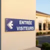 Panneau Entrée Visiteurs à Gauche | Hôtel, Restaurant, Gîte