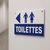 Panneau toilettes direction gauche – vue 2