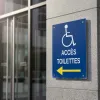 Panneau accès toilettes PMR à gauche – Panneau handicapé - PMR