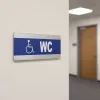 Panneau signalétique WC handicapés avec pictogramme PMR