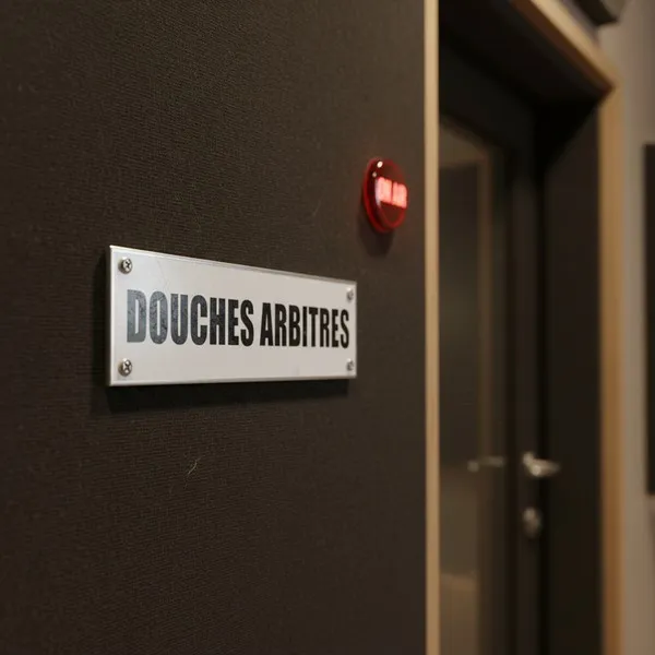 Plaque de porte douches arbitres – Plaque de porte