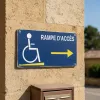 Panneau rampe d'accès à droite PMR – Panneau handicapé - PMR
