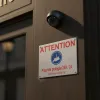 Panneau vidéosurveillance 24H/24 – Attention propriété protégée