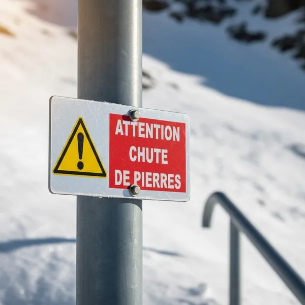 Panneau chute de pierre – Panneau attention Danger