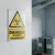 W009 Risques biologiques – Panneau attention Danger