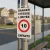 Panneau danger enfants: vitesse limitée 10 km/h – Signalétique