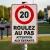 Panneau attention enfants 20 km/h - Sécurité routière zones scolaires