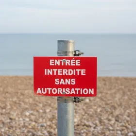 Panneau Entrée Interdite sans Autorisation - Interdiction d'Entrer