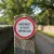 Panneau Interdit Véhicules Sauf Service | Signalisation Standard