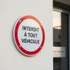 Panneau Interdit Véhicules Sauf Service | Signalisation Standard