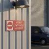 Panneau interdit a tous véhicule sauf service – Interdiction