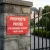 Panneau propriété privée stationnement interdit dans l'allée
