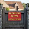 Panneau propriété privée défense d'entrée Jaune – Interdiction