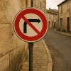 B2b Interdiction de tourner à droite – Panneau routier