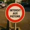 Panneau Interdit au piétons – Panneau routier