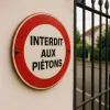 Panneau Interdit au piétons – Panneau routier