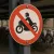 Panneau interdit aux motos – Panneau routier