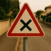 AB1 Priorité à droite – Panneau attention Danger