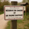 Panneau Réserve de chasse et de faune sauvage – chasse interdite