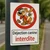 Panneau crotte de chien : déjection canine interdite