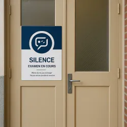 Silence — examen en cours — porte d'amphithéâtre
