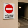 Pictogramme sens interdit — accès de copropriété